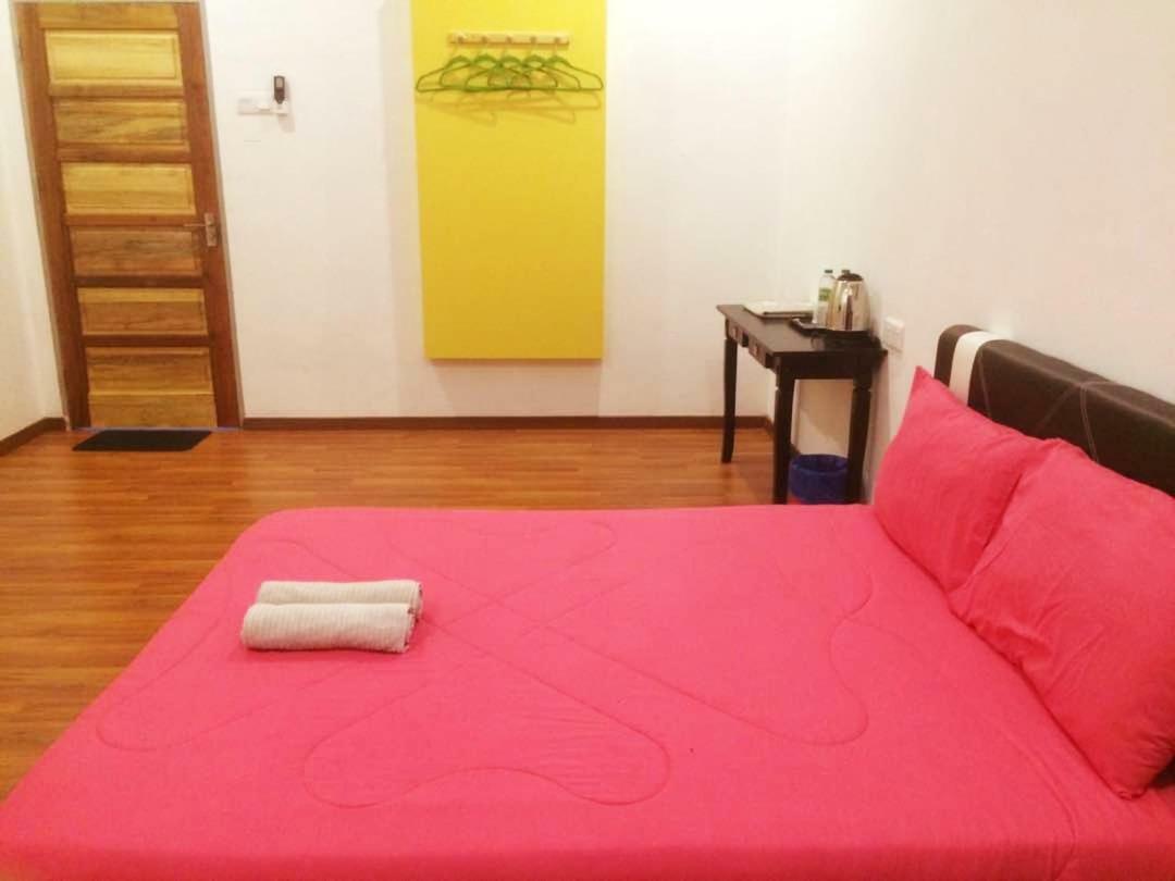 Andalus Beach Residence Marang Extérieur photo